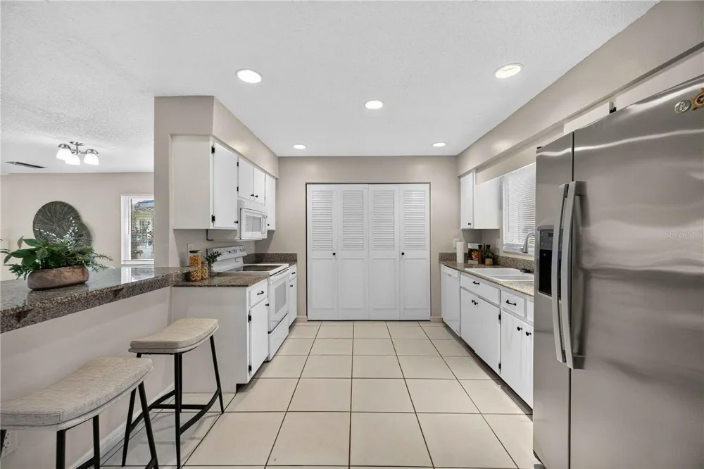 4565 TIPPECANOE TRAIL #22 Sarasota, FL 34233