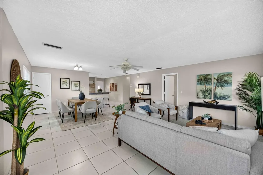 4565 TIPPECANOE TRAIL #22 Sarasota, FL 34233