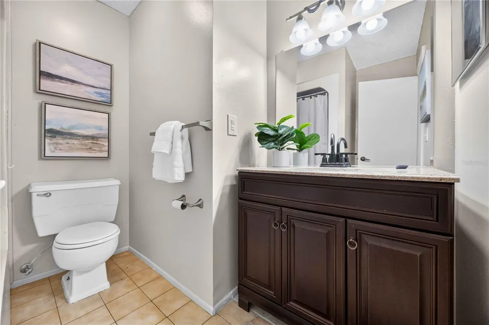 4565 TIPPECANOE TRAIL #22 Sarasota, FL 34233