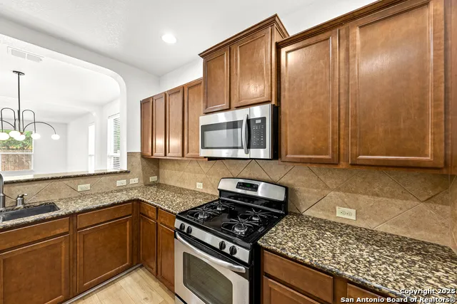 13515 Ashmont Live Oak, TX 78233