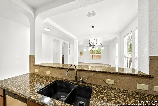 13515 Ashmont Live Oak, TX 78233