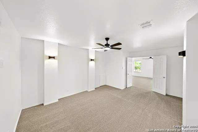 13515 Ashmont Live Oak, TX 78233