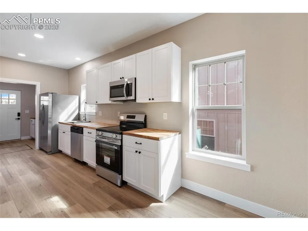 203 W Womack Avenue Cripple Creek, CO 80813