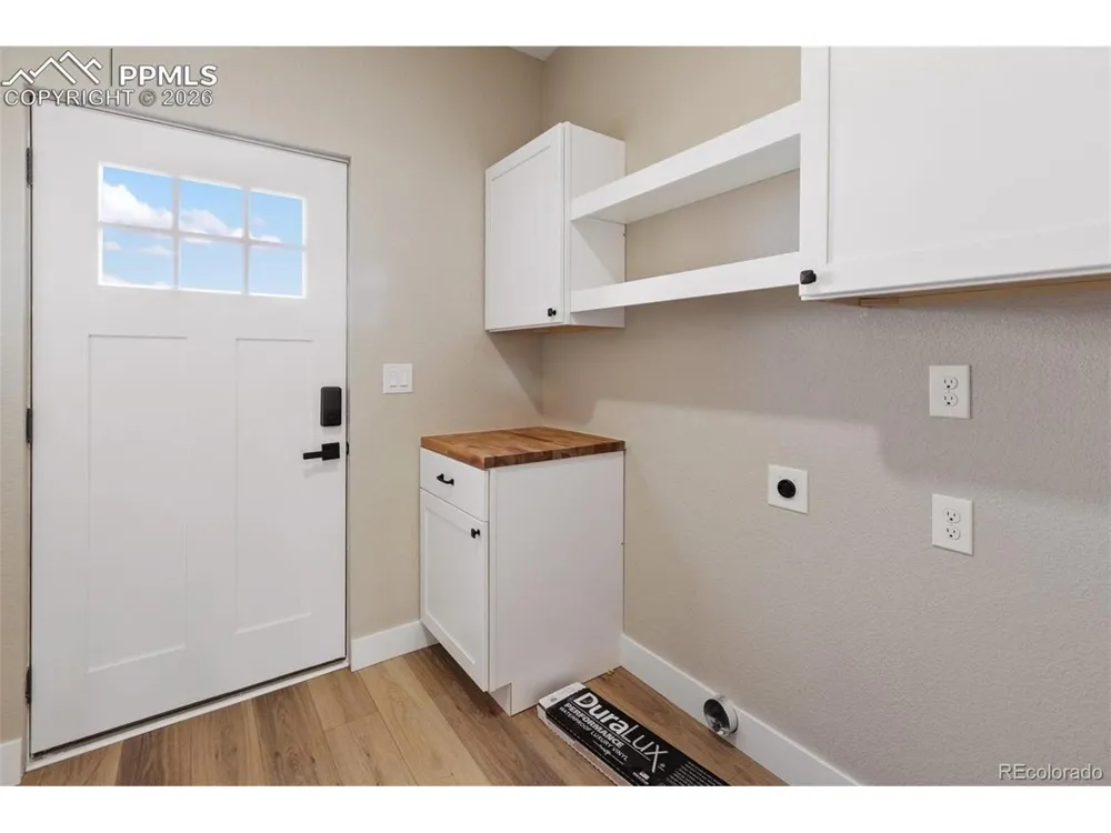 203 W Womack Avenue Cripple Creek, CO 80813