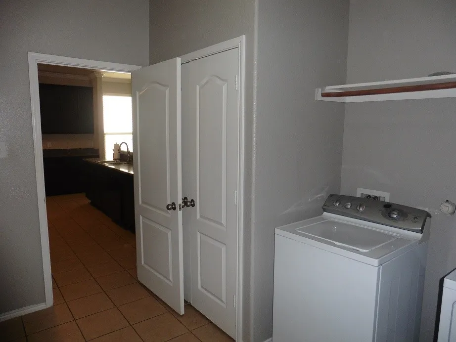 940 Appalachian Lane Savannah, TX 76227