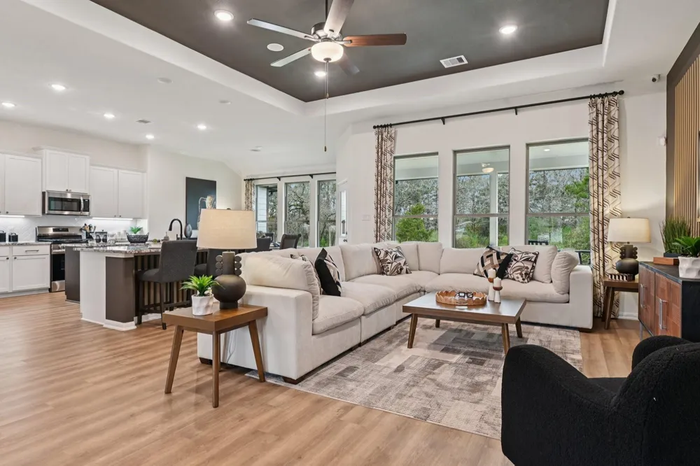 661 Barton Place Drive Cleveland, TX 77327