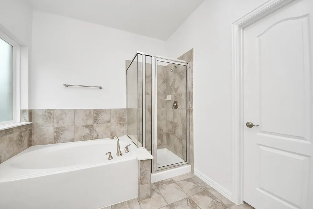 6527 Hunters Trace Lane Baytown, TX 77521
