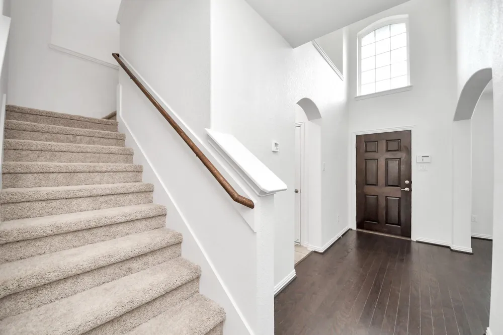 6527 Hunters Trace Lane Baytown, TX 77521