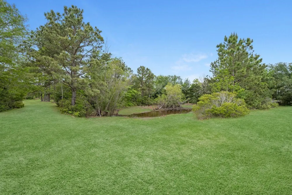 19213 Ramsey Road Crosby, TX 77532