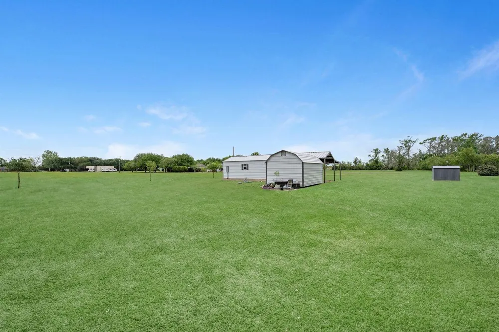 19213 Ramsey Road Crosby, TX 77532