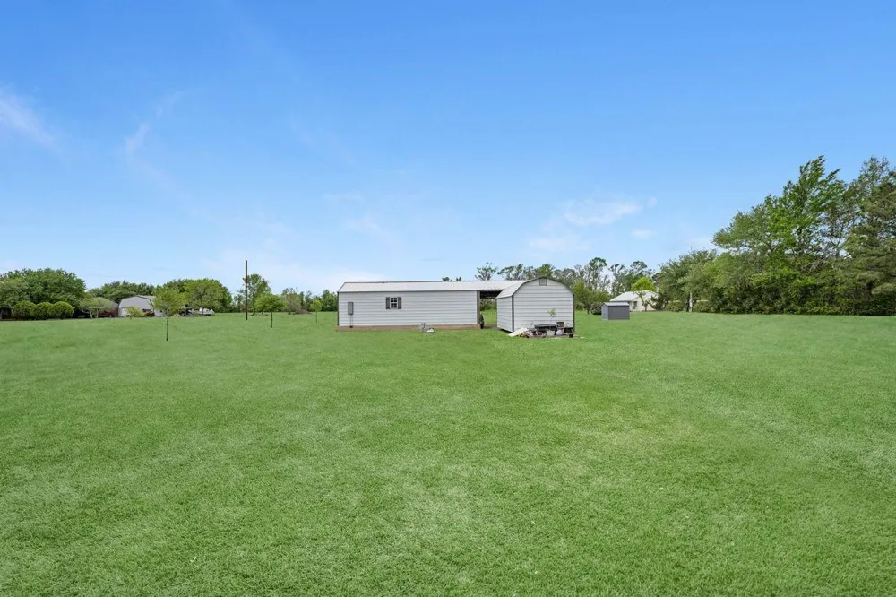 19213 Ramsey Road Crosby, TX 77532