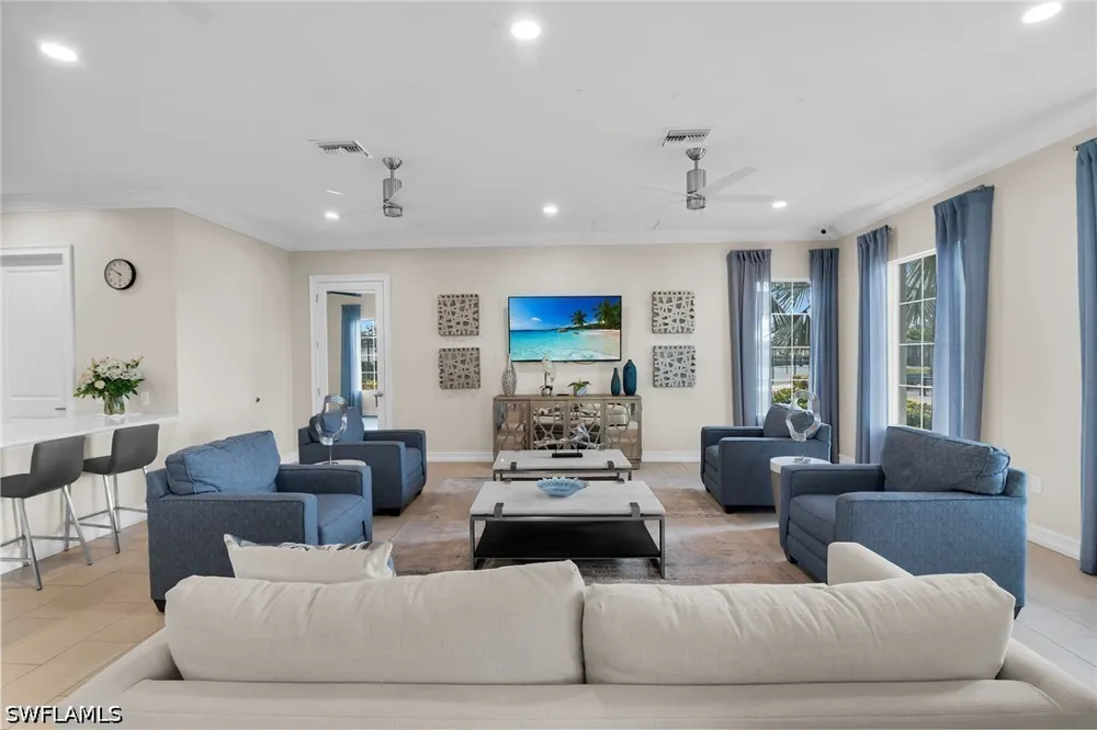 ENBROOK LOOP Naples, FL 34114
