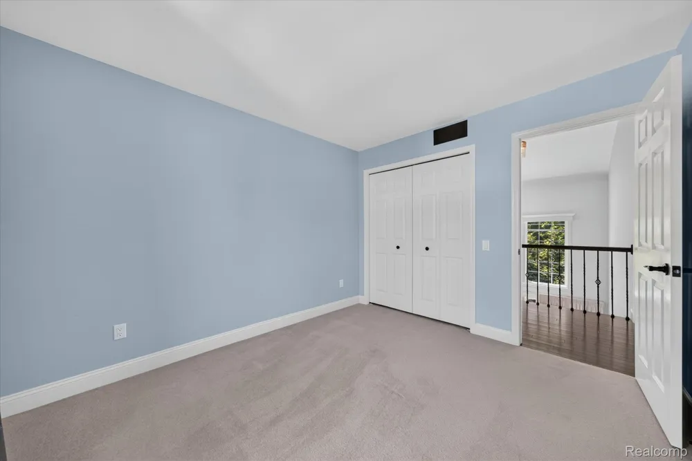 1727 Hillcrest Drive Rochester Hills City, MI 48306