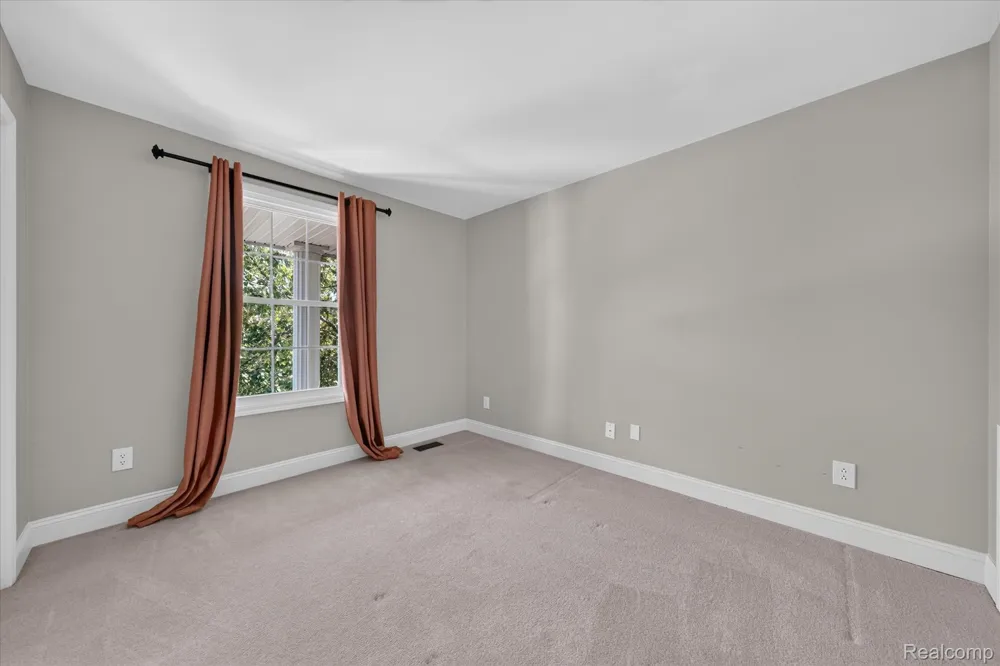 1727 Hillcrest Drive Rochester Hills City, MI 48306