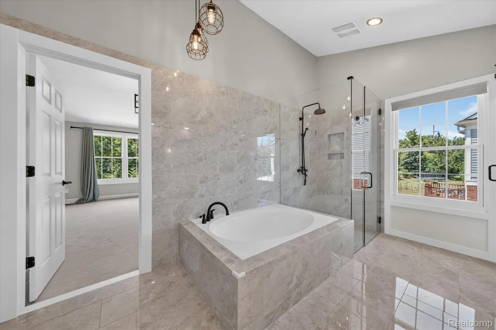 1727 Hillcrest Drive Rochester Hills City, MI 48306