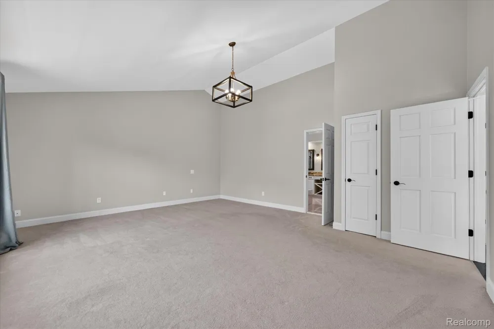 1727 Hillcrest Drive Rochester Hills City, MI 48306