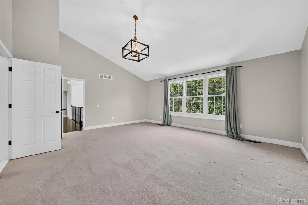 1727 Hillcrest Drive Rochester Hills City, MI 48306