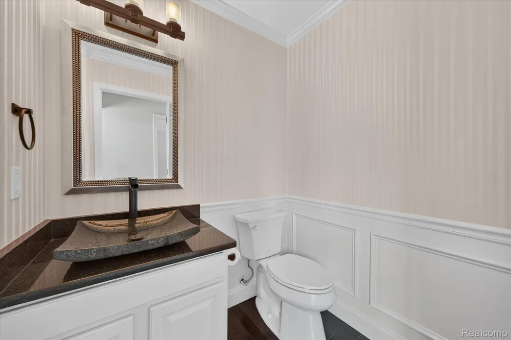 1727 Hillcrest Drive Rochester Hills City, MI 48306