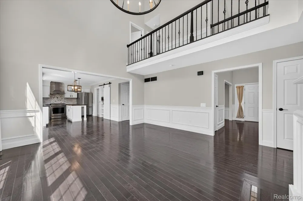 1727 Hillcrest Drive Rochester Hills City, MI 48306