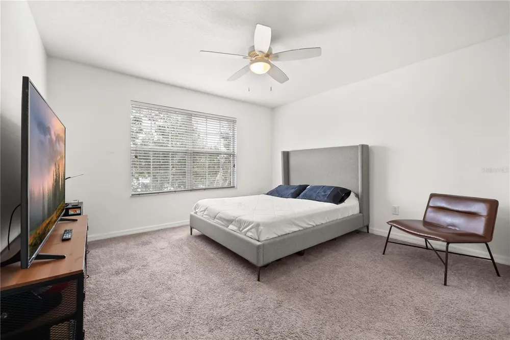 7668 FAIRGROVE AVENUE Windermere, FL 34786