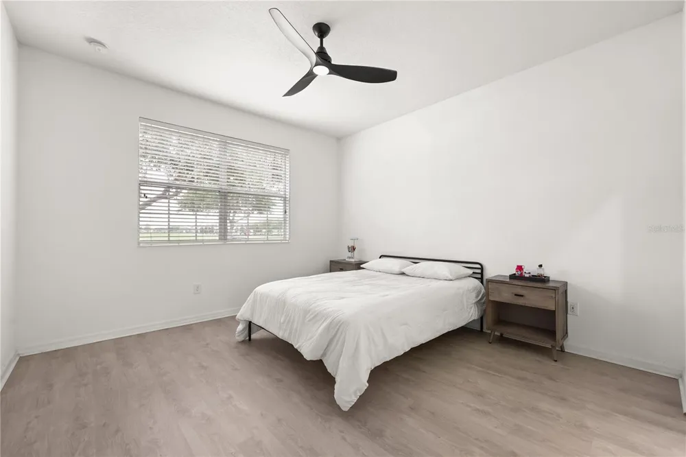 7668 FAIRGROVE AVENUE Windermere, FL 34786