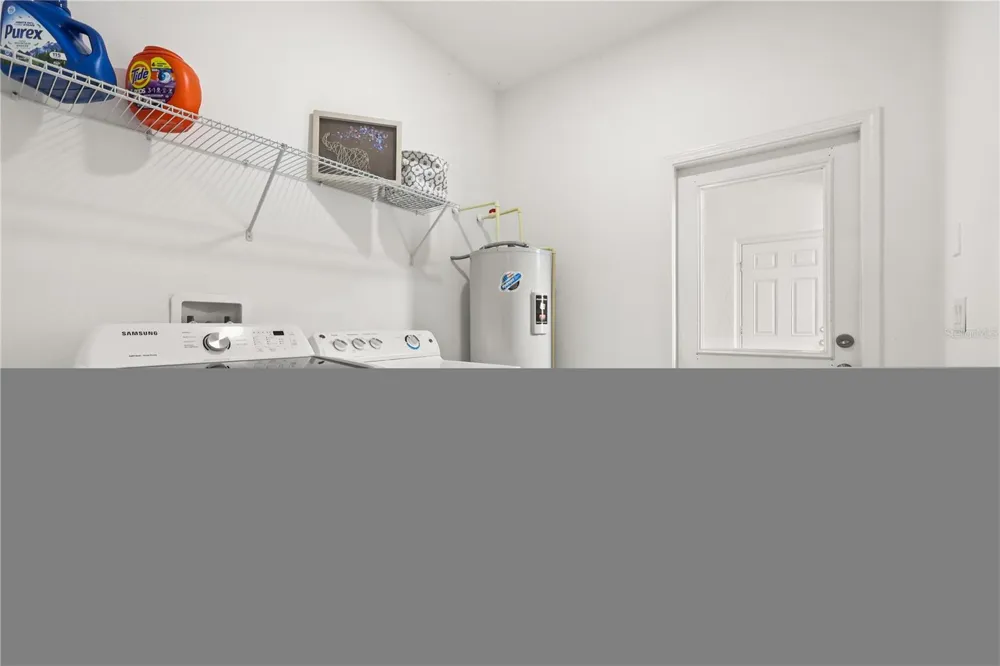 7668 FAIRGROVE AVENUE Windermere, FL 34786