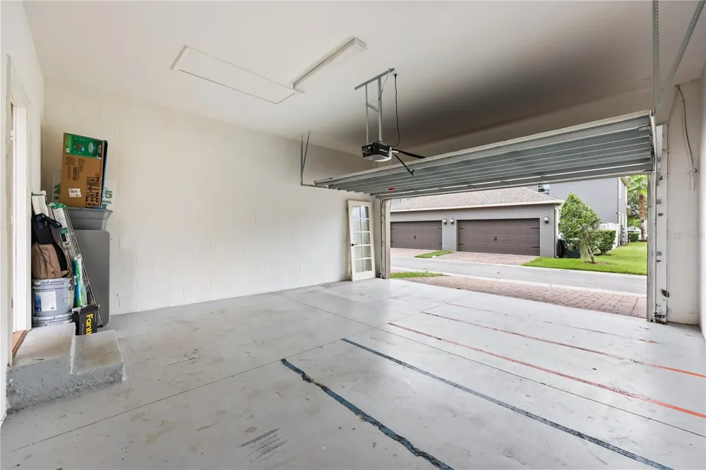 7668 FAIRGROVE AVENUE Windermere, FL 34786