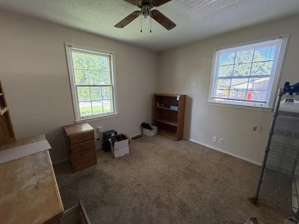124 Laurel Ln Hendersonville, TN 37075