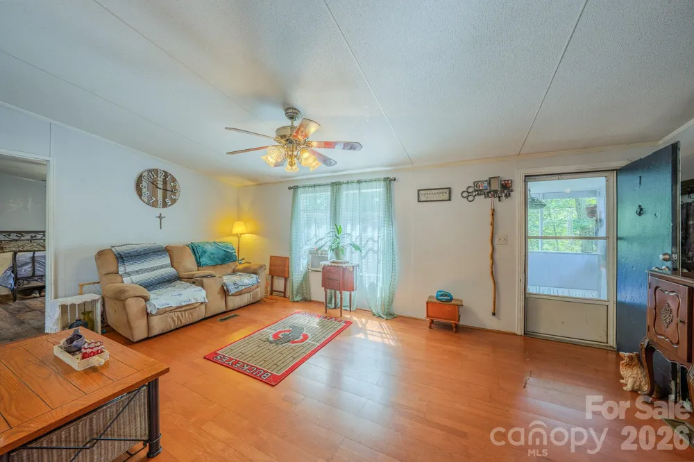 97 Misty Ridge Lane Leicester, NC 28748