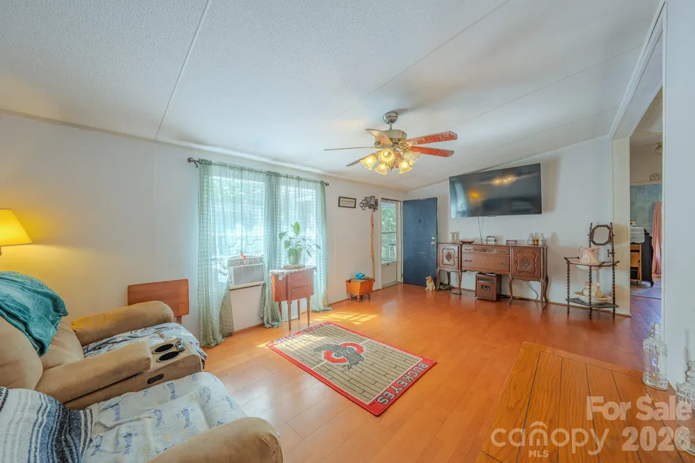 97 Misty Ridge Lane Leicester, NC 28748