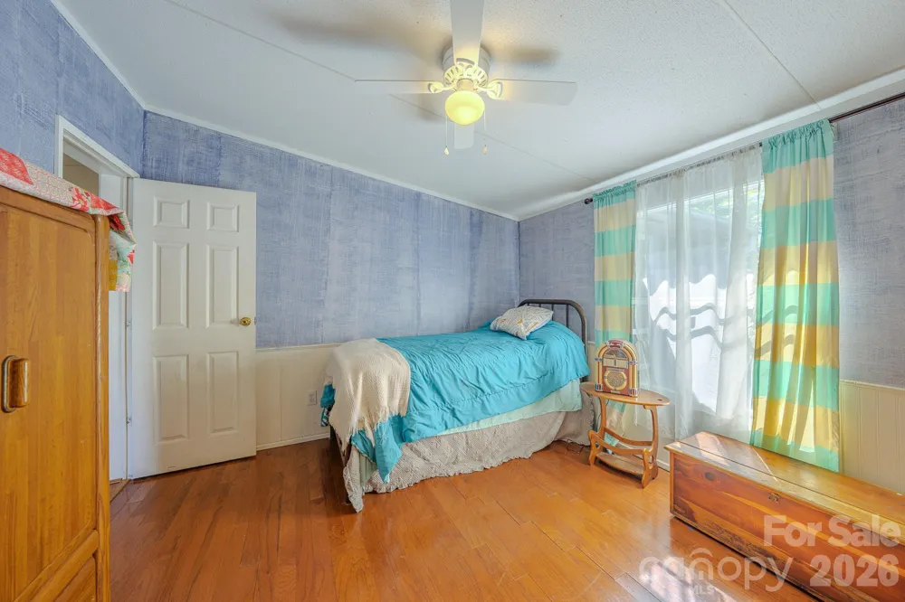 97 Misty Ridge Lane Leicester, NC 28748