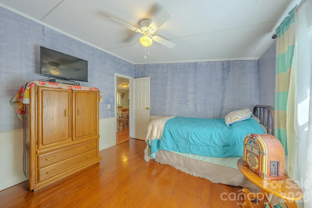97 Misty Ridge Lane Leicester, NC 28748
