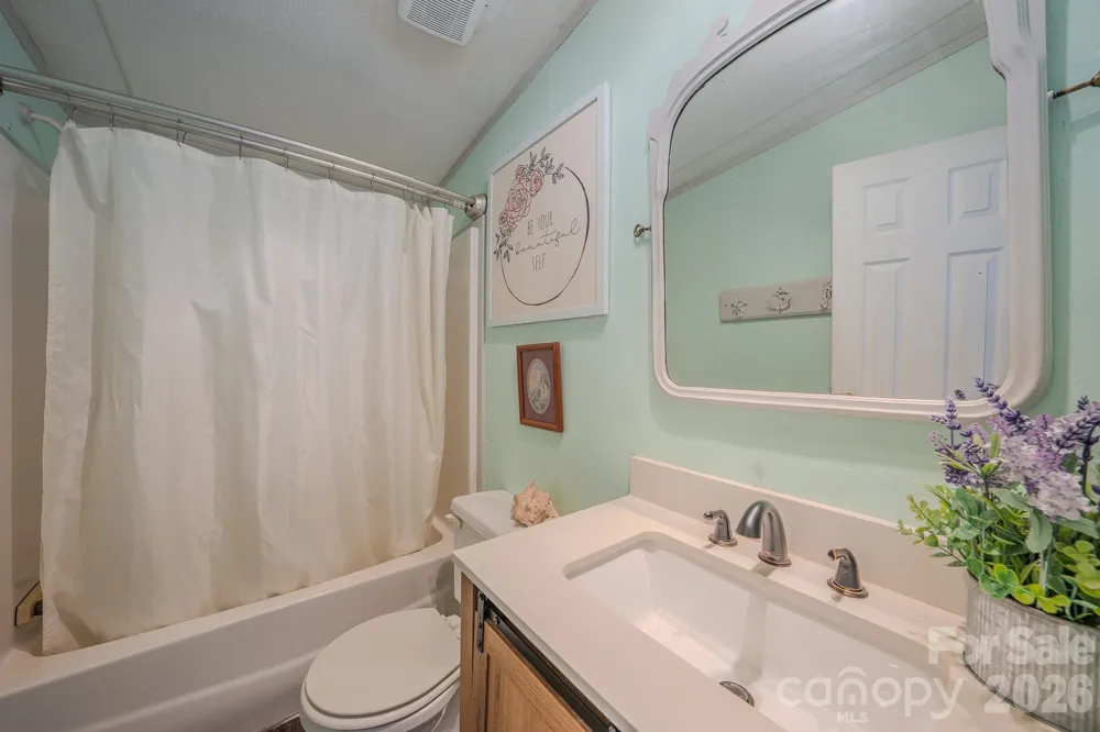97 Misty Ridge Lane Leicester, NC 28748