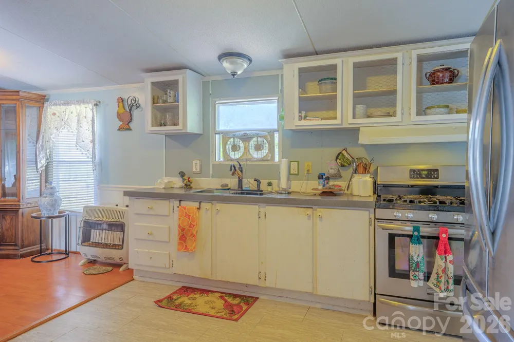 97 Misty Ridge Lane Leicester, NC 28748