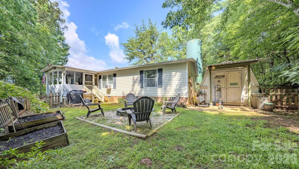 97 Misty Ridge Lane Leicester, NC 28748