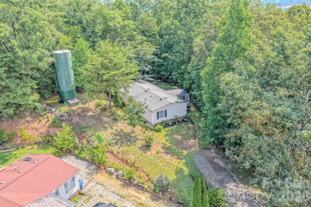 97 Misty Ridge Lane Leicester, NC 28748