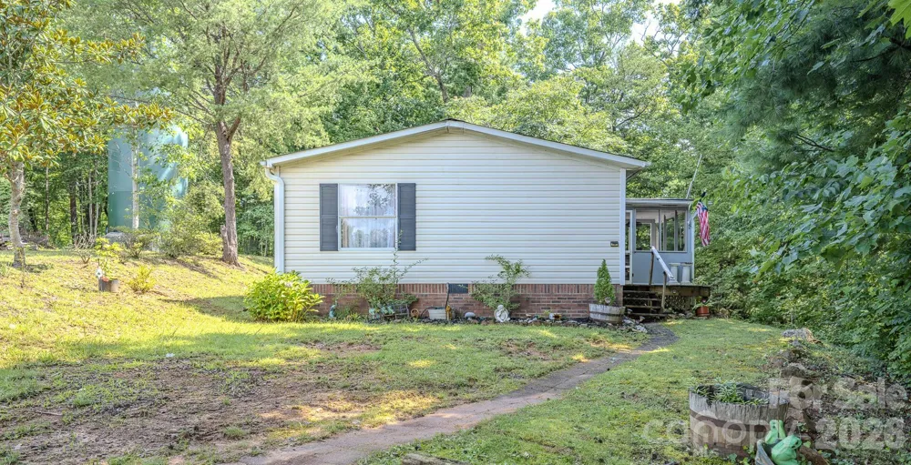 97 Misty Ridge Lane Leicester, NC 28748
