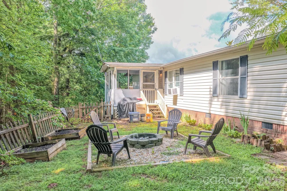 97 Misty Ridge Lane Leicester, NC 28748