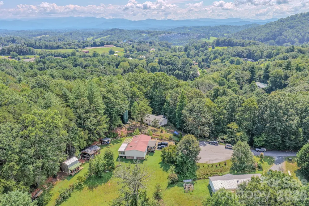 97 Misty Ridge Lane Leicester, NC 28748