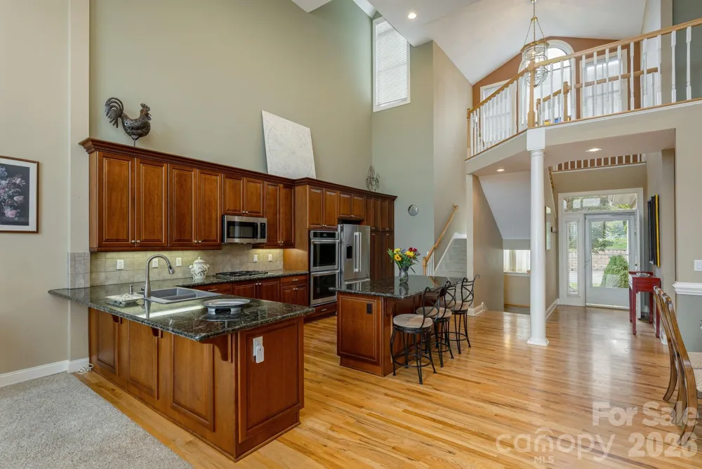 20 Mission Hills Court Mills River, NC 28759