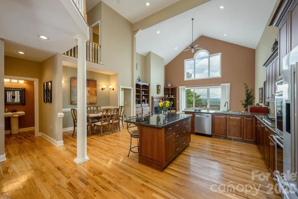 20 Mission Hills Court Mills River, NC 28759