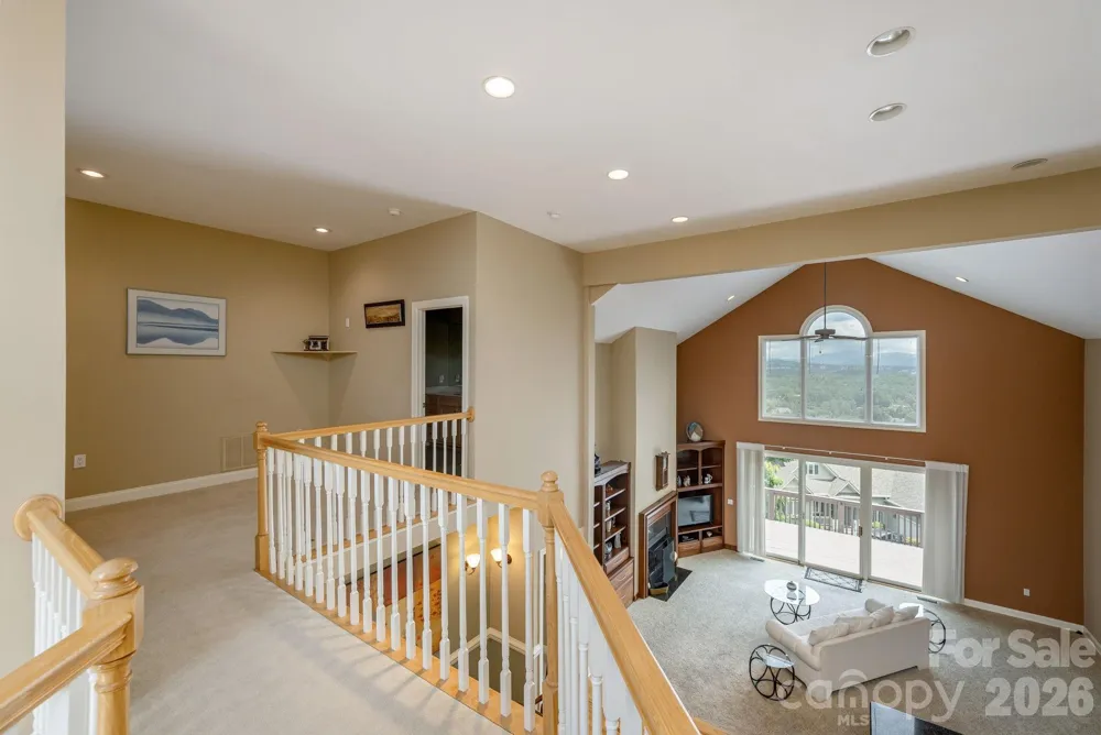 20 Mission Hills Court Mills River, NC 28759