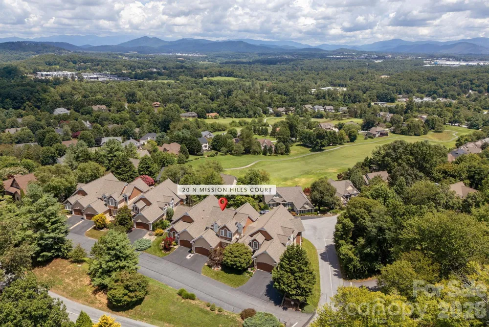20 Mission Hills Court Mills River, NC 28759