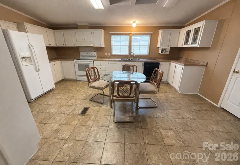 3557 Gladden Drive Lincolnton, NC 28092