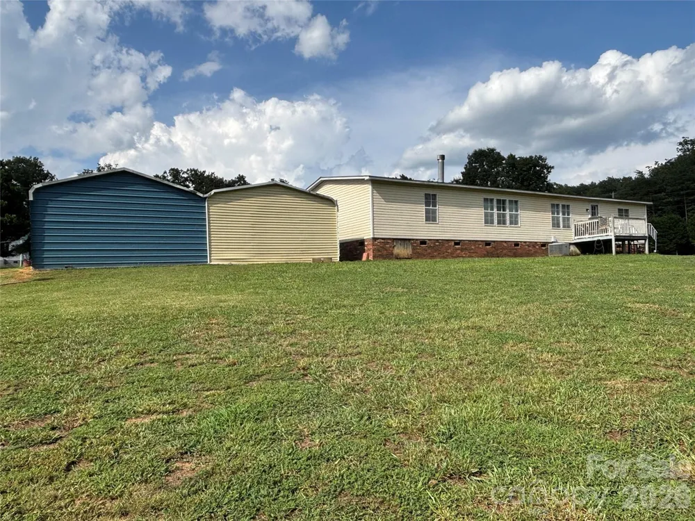 3557 Gladden Drive Lincolnton, NC 28092
