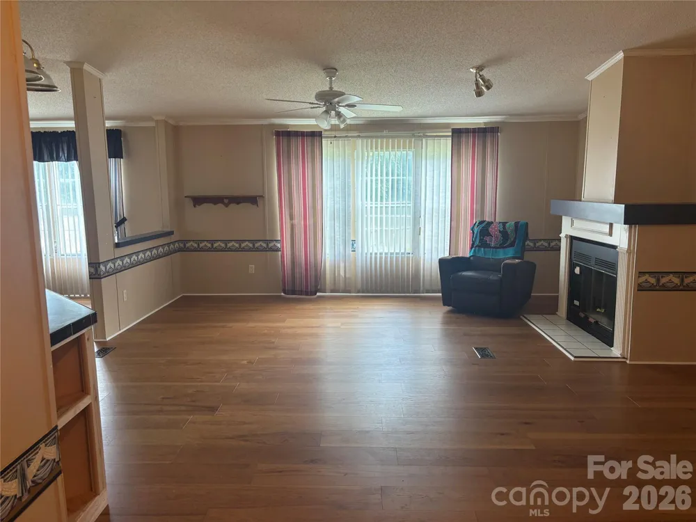 3557 Gladden Drive Lincolnton, NC 28092