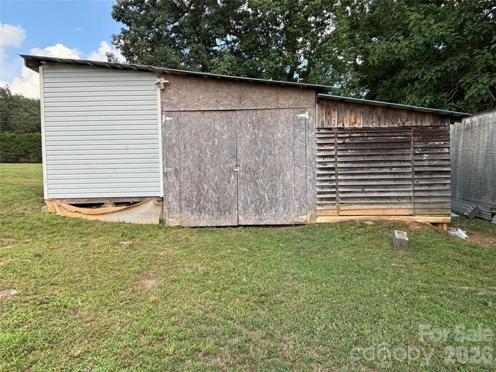 3557 Gladden Drive Lincolnton, NC 28092