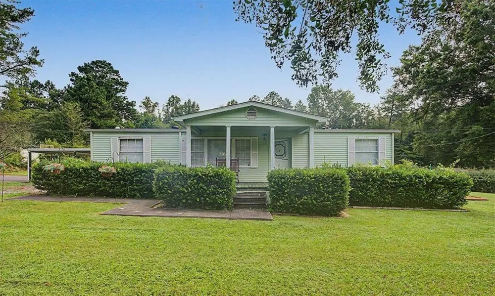 4837 S Dixie Highway Resaca, GA 30735