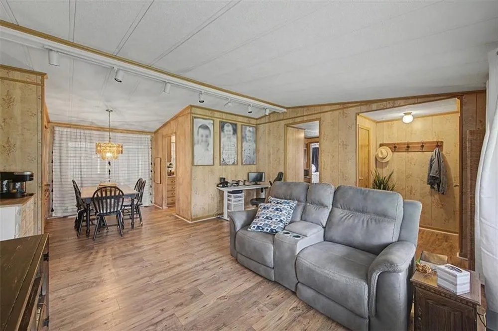 4837 S Dixie Highway Resaca, GA 30735
