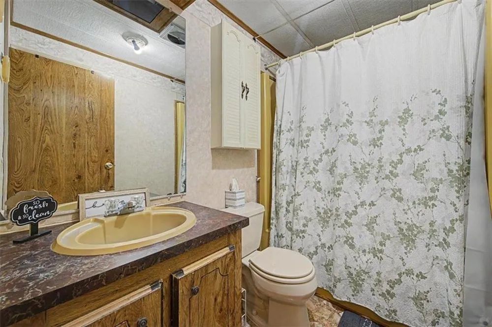 4837 S Dixie Highway Resaca, GA 30735